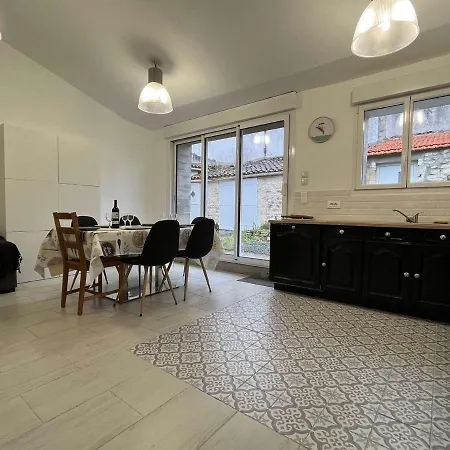 Maison Renovee 4 Pieces, 6 Couchages, Terrasse, Proche Commerces Et Plages - - Fr-1-246a-215 בית נופש סן-פייר-ד'אולרון
